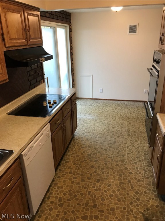 Pan-Col Acres 02 - Residential