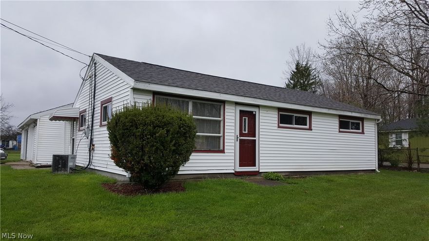 Peace and Quiet!!!  This Adorable 1 floor living ranch style home sits on a corner 1/2 acre lot, tucked away on a dead end street.  All rooms freshly painted, Kitchen all new Hickory Cabinets and counter-tops. just installed 5/2018, new mini blinds all windows, gutters replaced, house power washed 2018, roof and new shed, garage door openers, lights  2017,  electrical in house and garage, hot water tank, bathroom remodeled 2013. furnace 2011.  A ll bedrooms have ceiling fans.  Exterior Front door, kitchen door and back door from the vaulted breakfast room. Attic storage with pull down stairs. All appliances included:  Refrigerator, stove, Washer, Dryer.  Mower in the garage also included.  Carpets just cleaned.  This is a great home and property if your just starting out and downsizing.  Easy access to expressways, all city amenities: schools, churches, shopping, restaurants, parks and more.