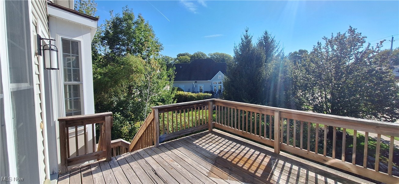 Chateaux/Emery Woods - Residential