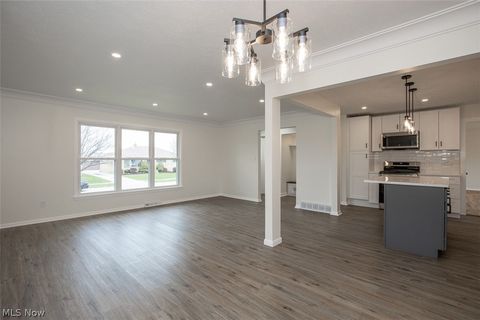 Tiny photo for 9613 Melody Lane, Brooklyn, OH 44144 (MLS # 5198115)