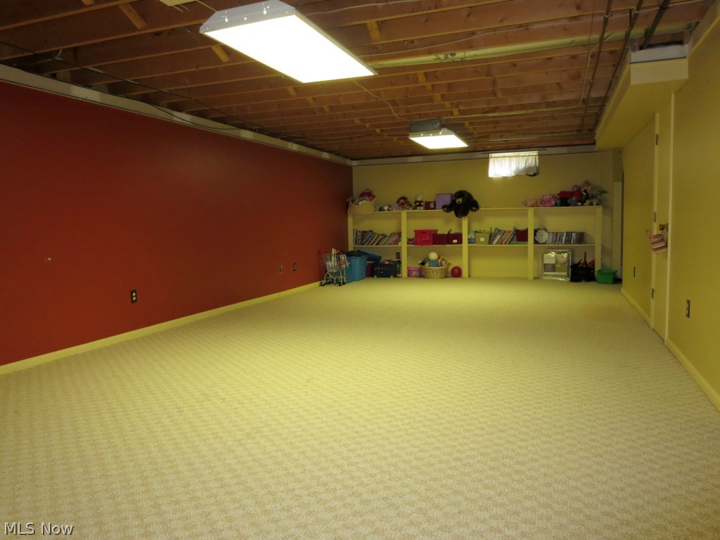 Silver Crest Estate #10 - Residential