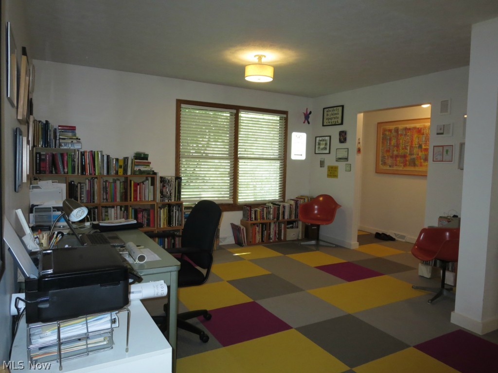 Silver Crest Estate #10 - Residential