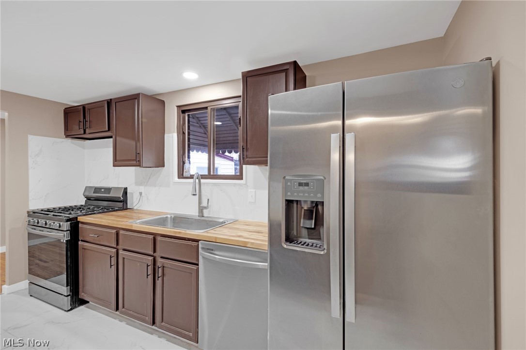 Brookpark Acres 02 - Residential