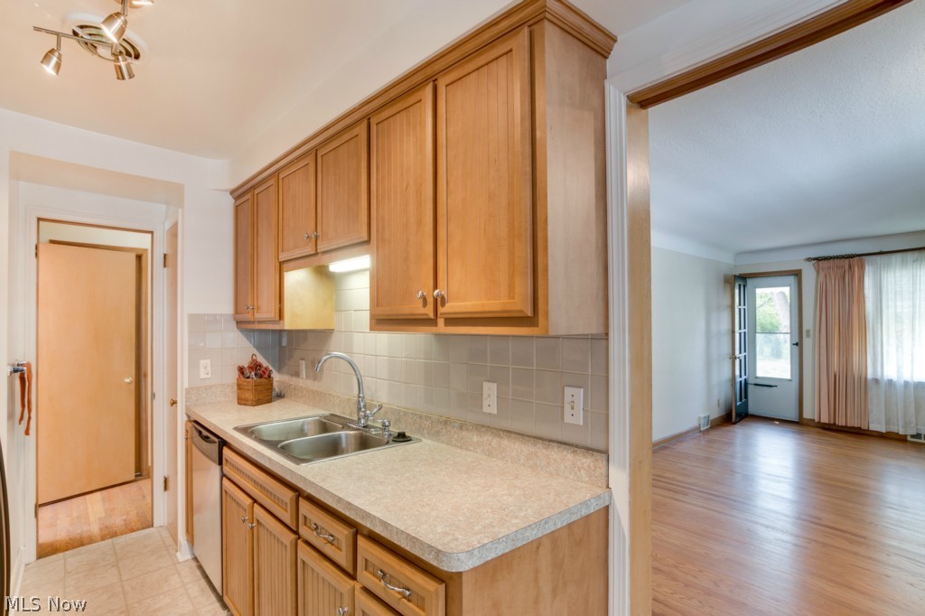 Sedgewick - Residential Lease