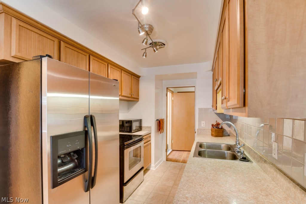 Sedgewick - Residential Lease