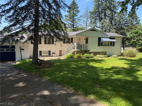 Homes For Sale - 327 Cayuga Avenue<br/> Canton, OH 44708