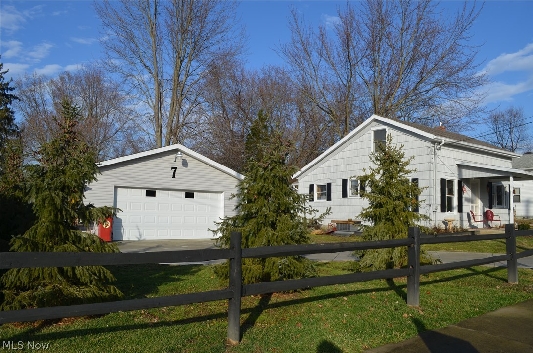 Village/Seville - Residential