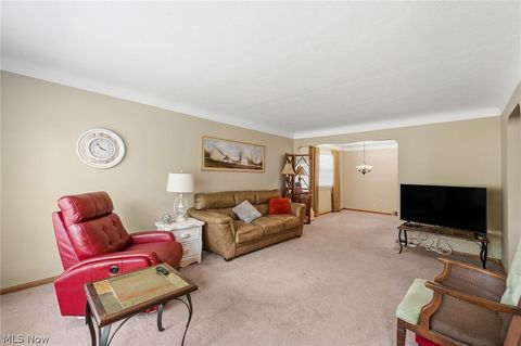 Tiny photo for 10821 Woodview Boulevard, Parma Heights, OH 44130 (MLS # 5219433)