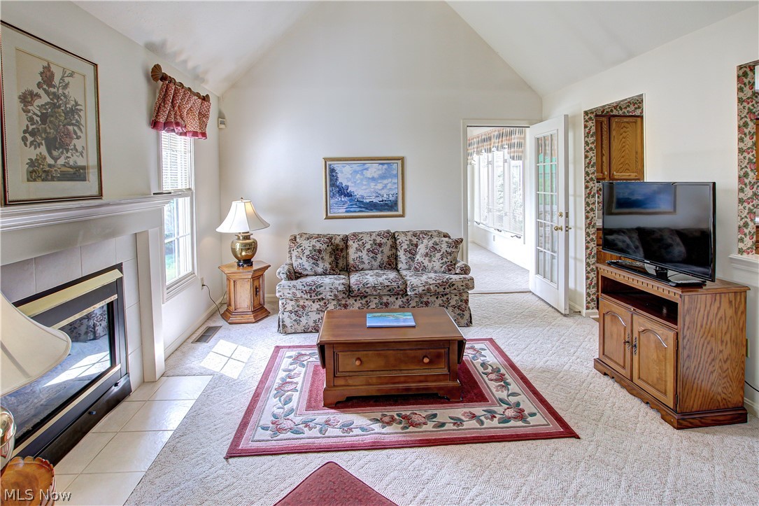 Nantucket Row - Residential