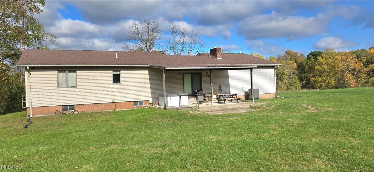 2625 Thompson Run Road, Zanesville, Ohio image 3