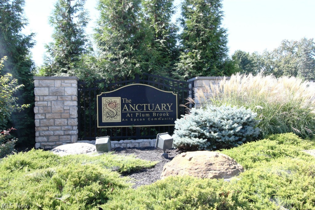 The Sanctuary at Plum Brook - Residential