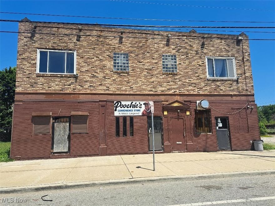 Hicks Tavern for sale. The business D5 liquor license. There is also a beer and wine license. It is a store and bar. The beer and wine license are not included in the price. They are sold separately. The building is 7,500 square feet. There are two additional lots, which are included in the price.