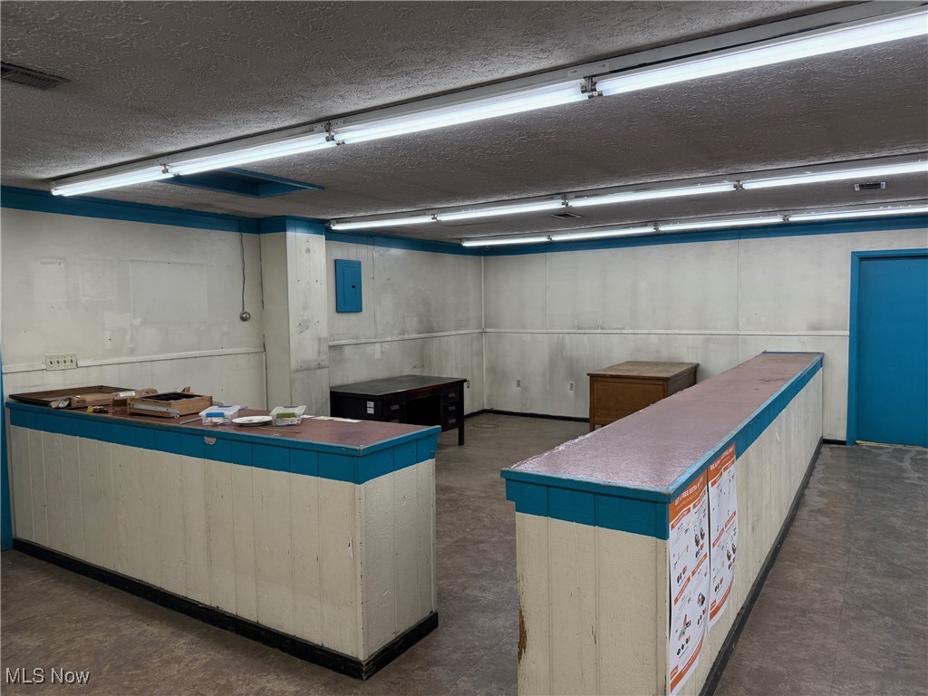 8003 State Route 213