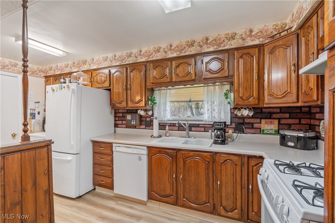 3060 Scott Street, Cuyahoga Falls, Ohio image 6