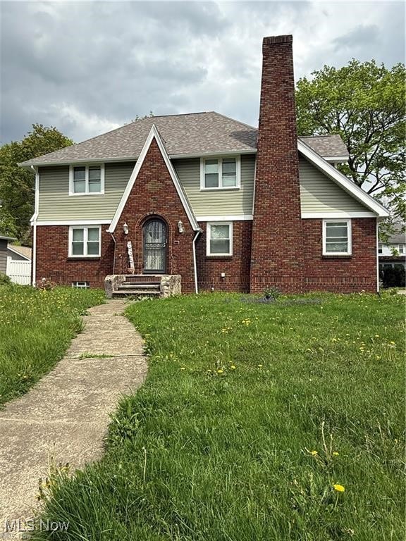 Large home with a rear entry 2 car garage on .39 acres awesome lot.4 bedrooms, 2.5 bath, 2351 square foot home where the rooms are large and the house seems to go on and on.Previously occupied by a tenant paying $1995 per month. Before deciding to sell it had interested parties for $2350 per month. Priced to sell- so don't wait!