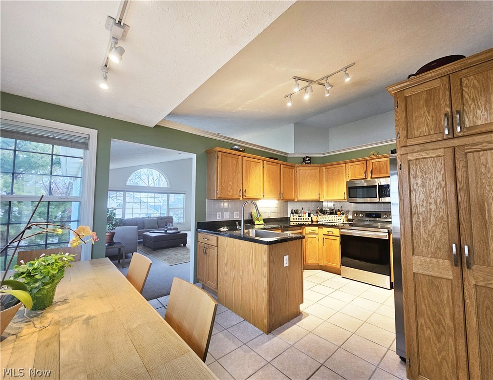 Arbors/Grand Bay Condo - Residential