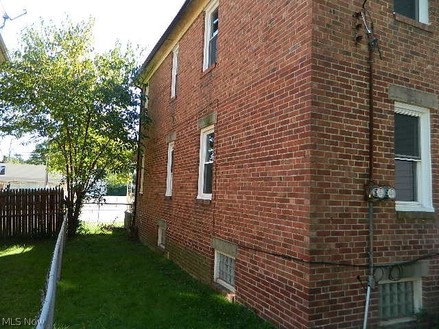 Crawford Land Companys 03 - Residential Income