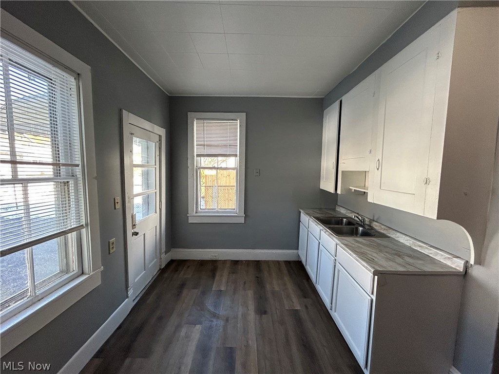 Applewood Sub - Residential Lease