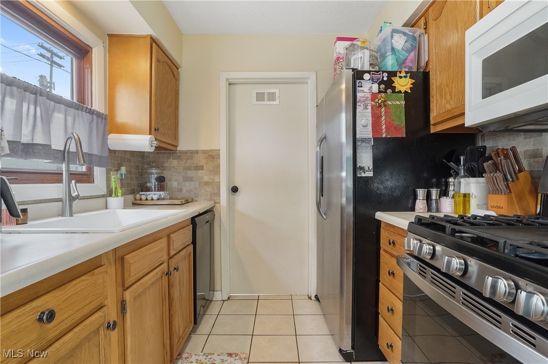 2318 21st Street, Cuyahoga Falls, Ohio image 10