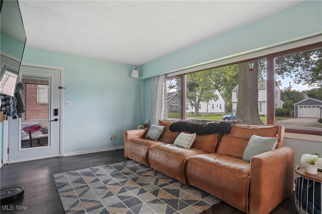 2318 21st Street, Cuyahoga Falls, Ohio image 3