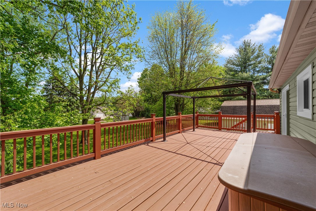 9113 Dean Road, Vermilion, Ohio image 36