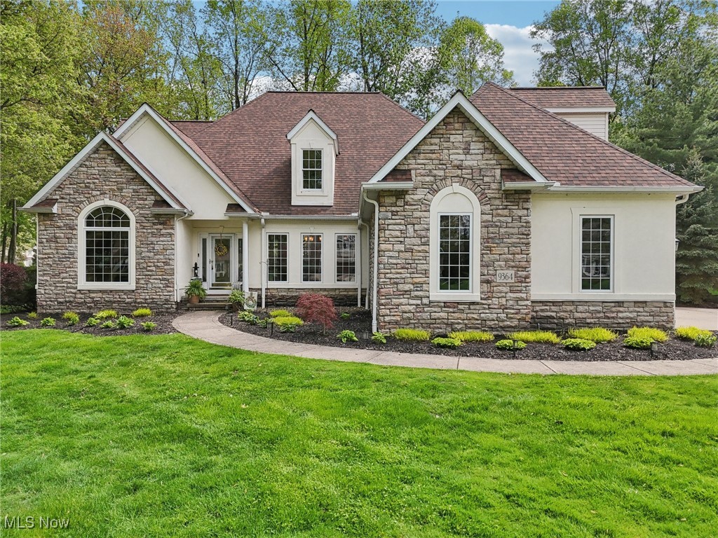 9364 Megan Court, Mentor, Ohio image 2