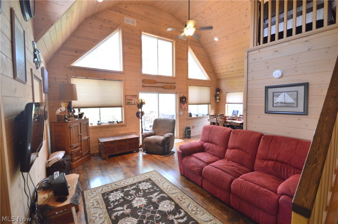 A F Forces Lakeview - Residential