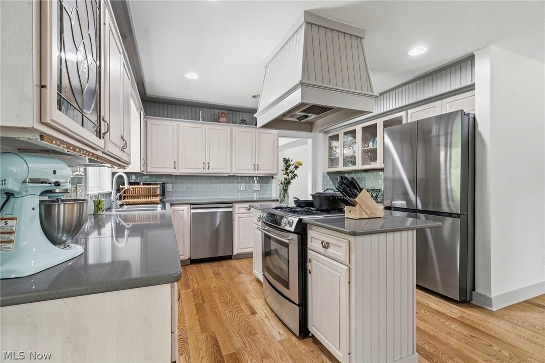 Hillsdale - Residential