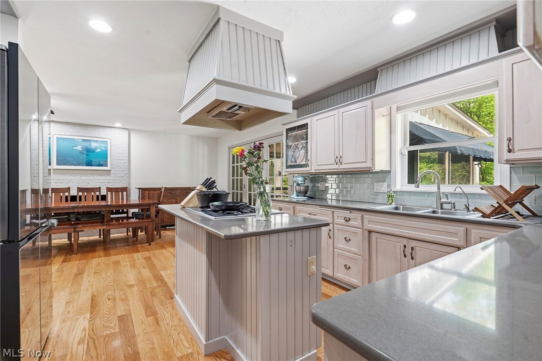 Hillsdale - Residential