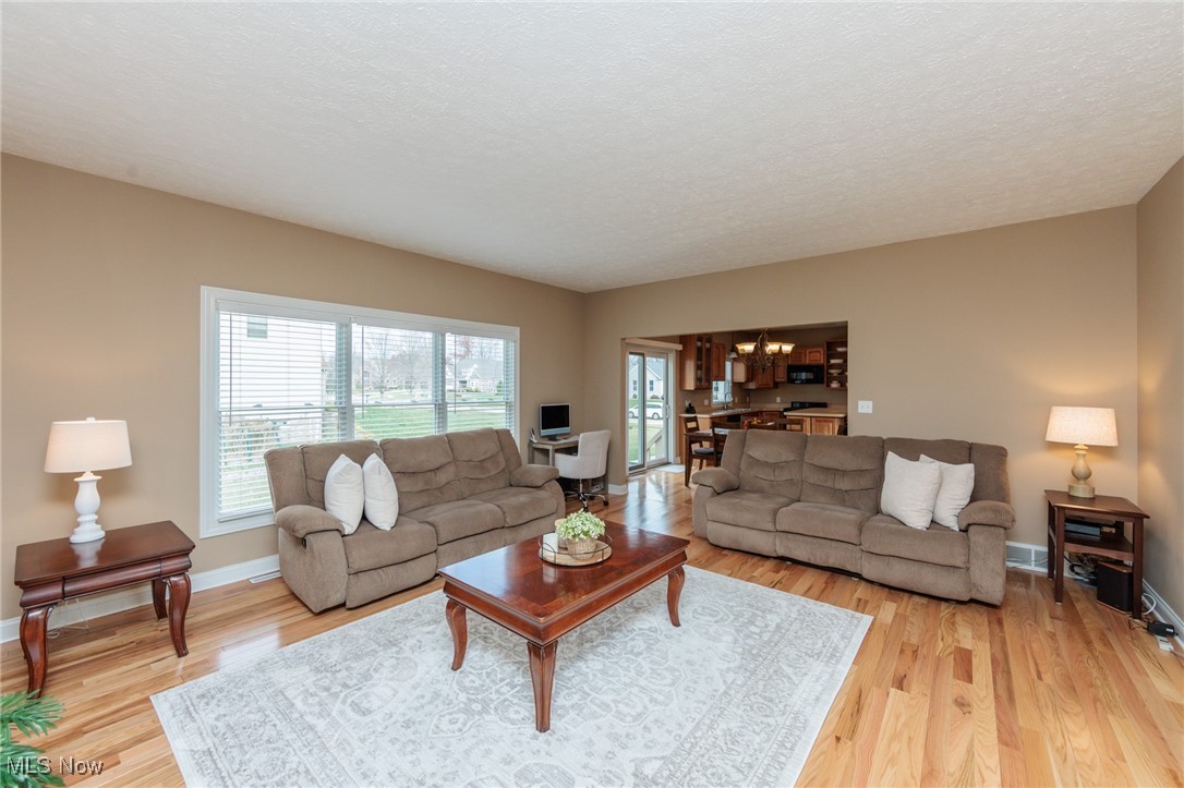 Whispering Mdws 02 - Residential