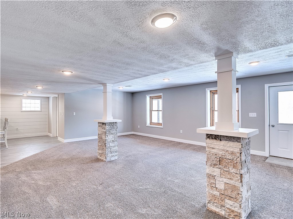 Portage Lks Drive 13 - Residential