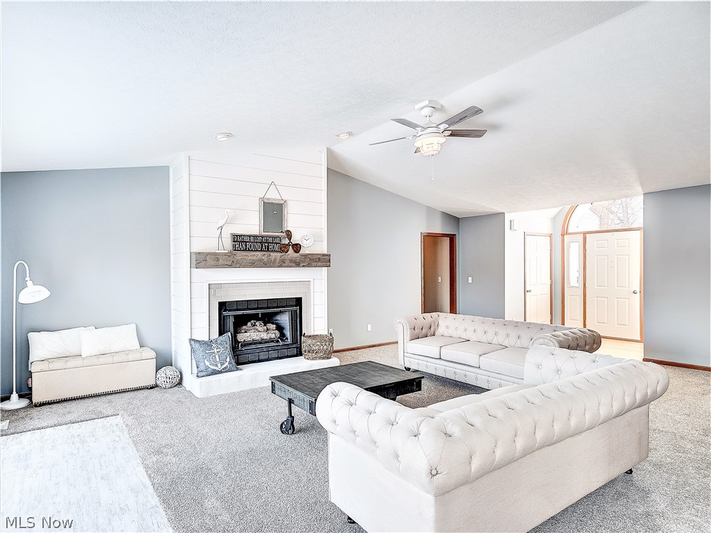 Portage Lks Drive 13 - Residential