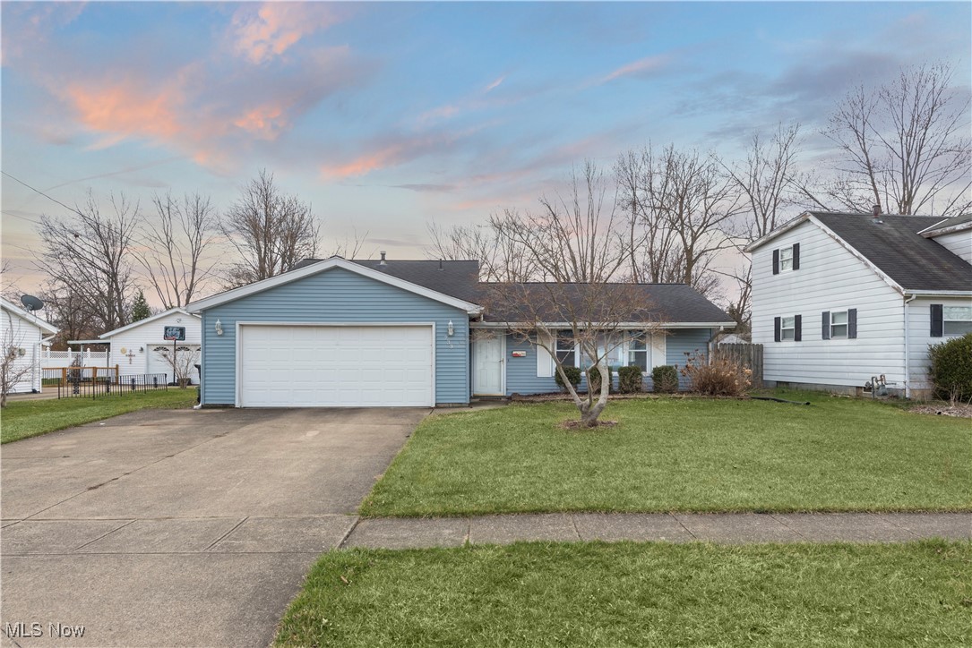 733 Sandlewood Drive, Elyria, Ohio image 1