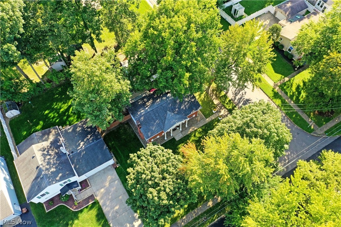 1809 Lemont Drive