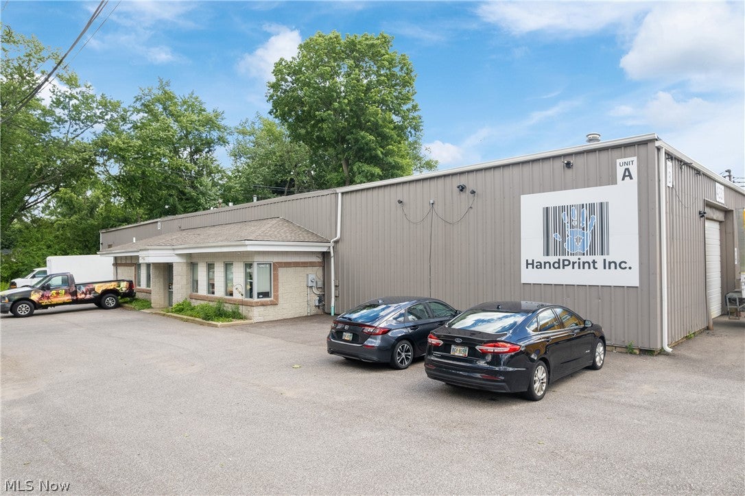 4331 S Cleveland Massillon Road