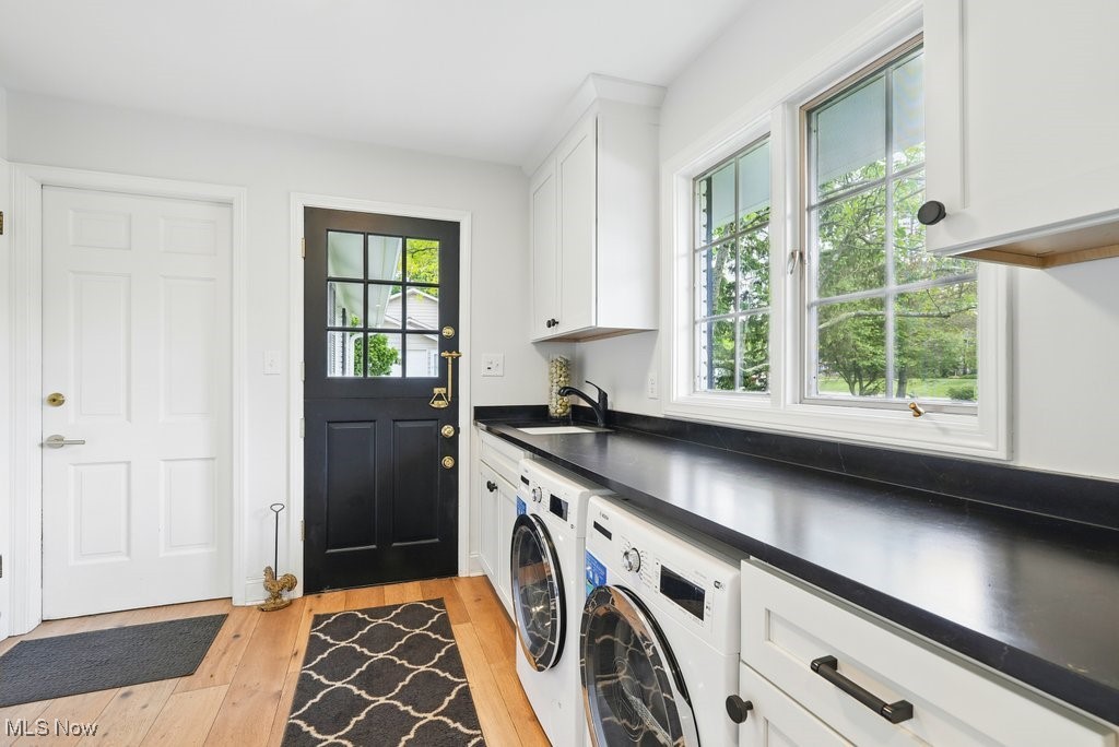 Pepper Pike, Ohio 44124, United States, 3 Bedrooms Bedrooms, ,3 BathroomsBathrooms,Residential,Contingent,143853