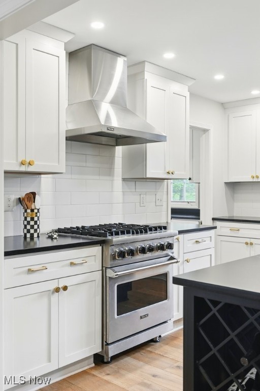 Pepper Pike, Ohio 44124, United States, 3 Bedrooms Bedrooms, ,3 BathroomsBathrooms,Residential,Contingent,143853