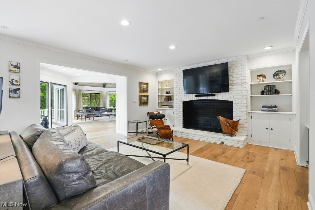 Pepper Pike, Ohio 44124, United States, 3 Bedrooms Bedrooms, ,3 BathroomsBathrooms,Residential,Contingent,143853