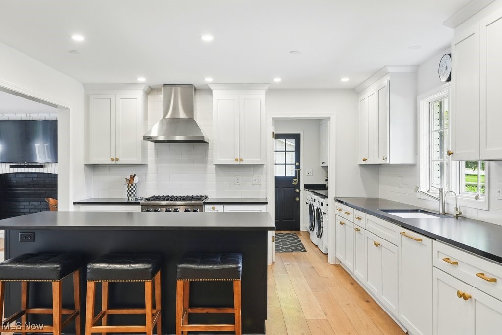 Pepper Pike, Ohio 44124, United States, 3 Bedrooms Bedrooms, ,3 BathroomsBathrooms,Residential,Contingent,143853