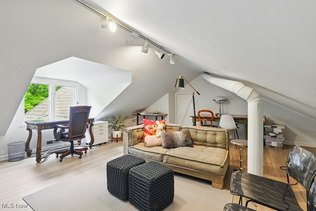 Pepper Pike, Ohio 44124, United States, 3 Bedrooms Bedrooms, ,3 BathroomsBathrooms,Residential,Contingent,143853