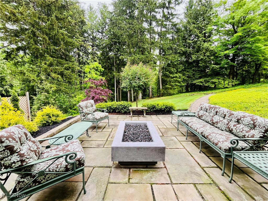 Pepper Pike, Ohio 44124, United States, 3 Bedrooms Bedrooms, ,3 BathroomsBathrooms,Residential,Contingent,143853