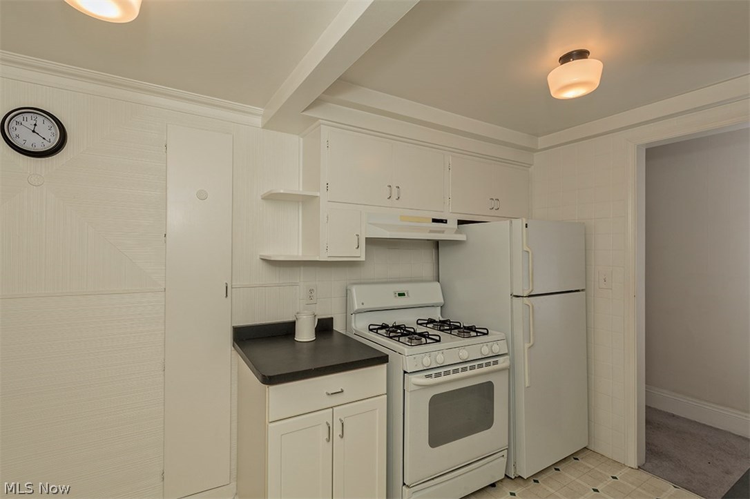 Euclid Heights - Commercial Sale