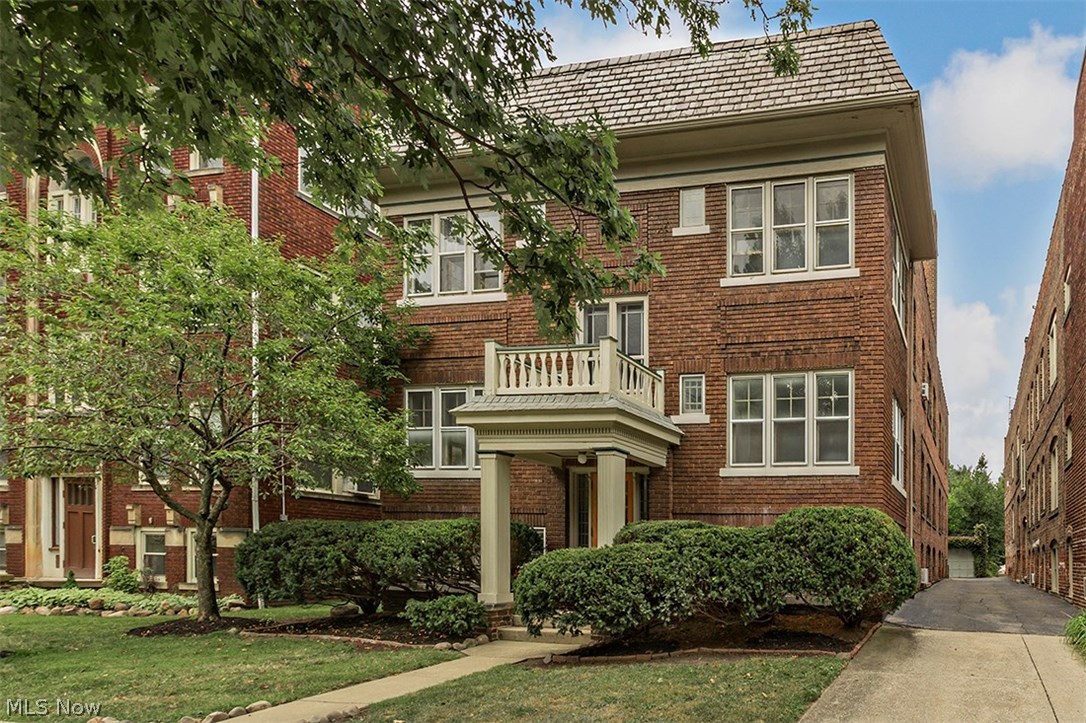 Euclid Heights - Commercial Sale