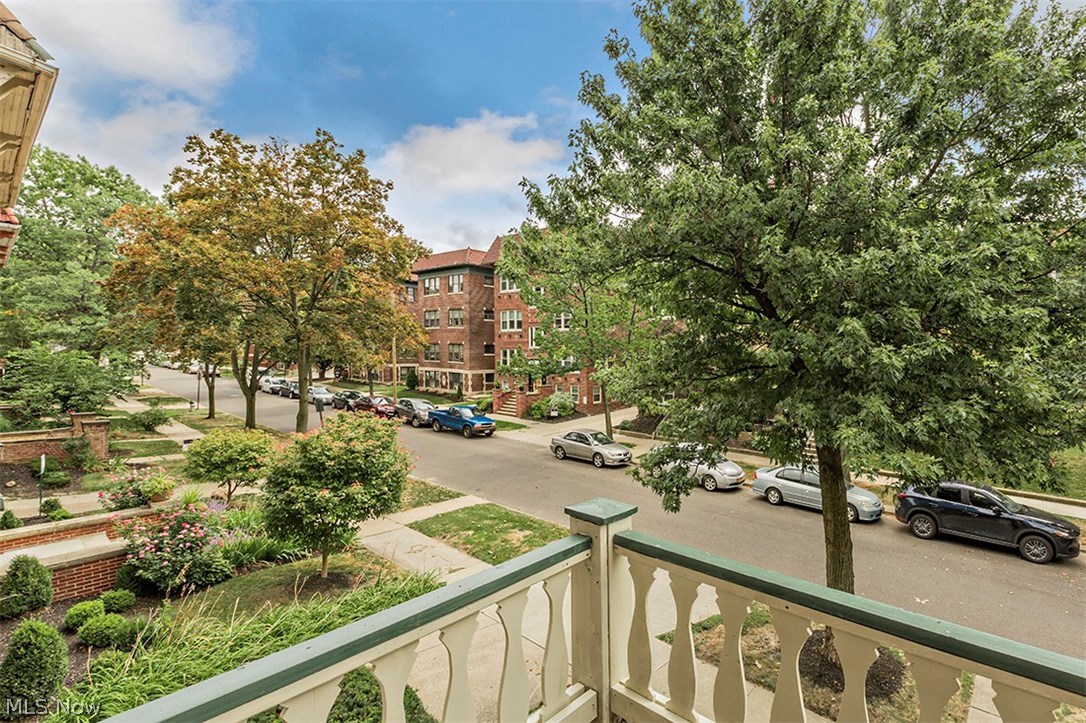 Euclid Heights - Commercial Sale