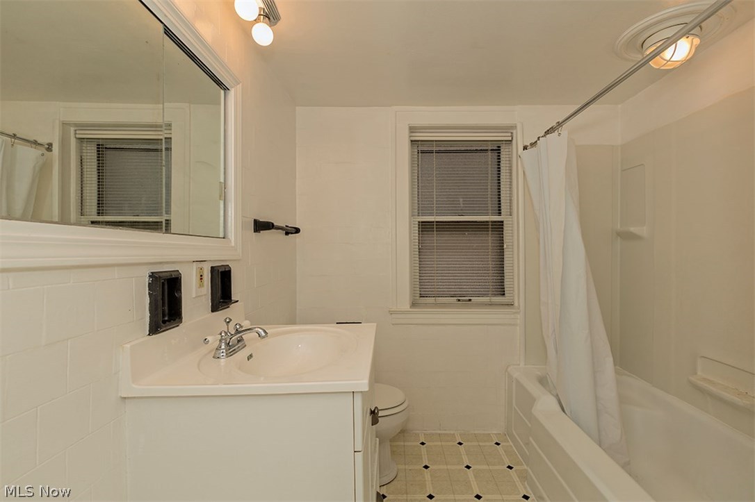 Euclid Heights - Commercial Sale