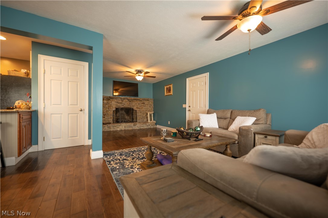 Connecticut Western Reserve - Residential