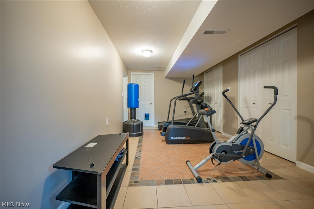 Connecticut Western Reserve - Residential