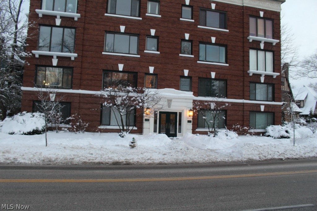 Kenilworth Arms Condo - Residential