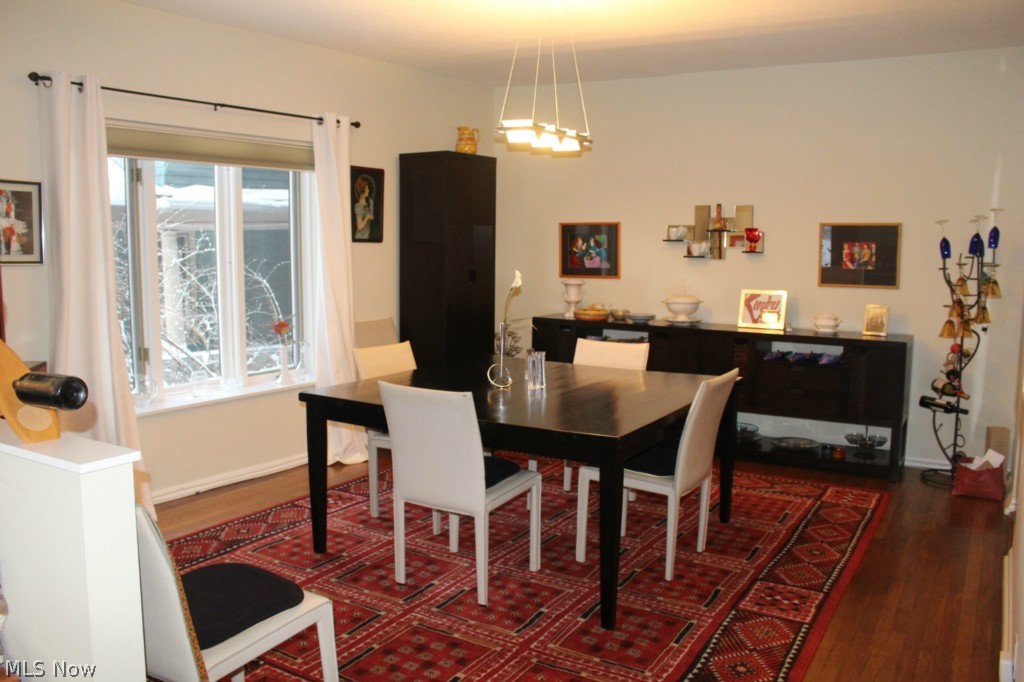 Kenilworth Arms Condo - Residential