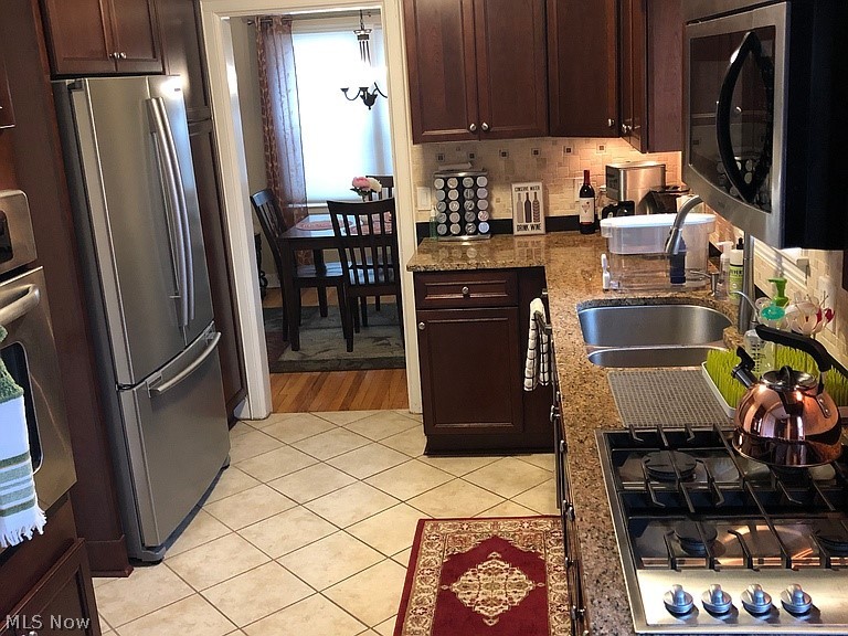 Rapid Transit - Residential